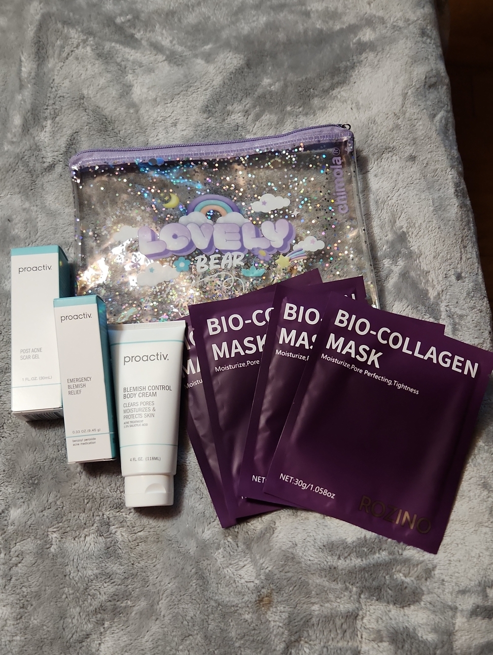 Proactiv And 4 Purple Bio-Collagen Mask Pack with Travel Pouch